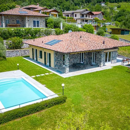 Charme Villa Tremezzo